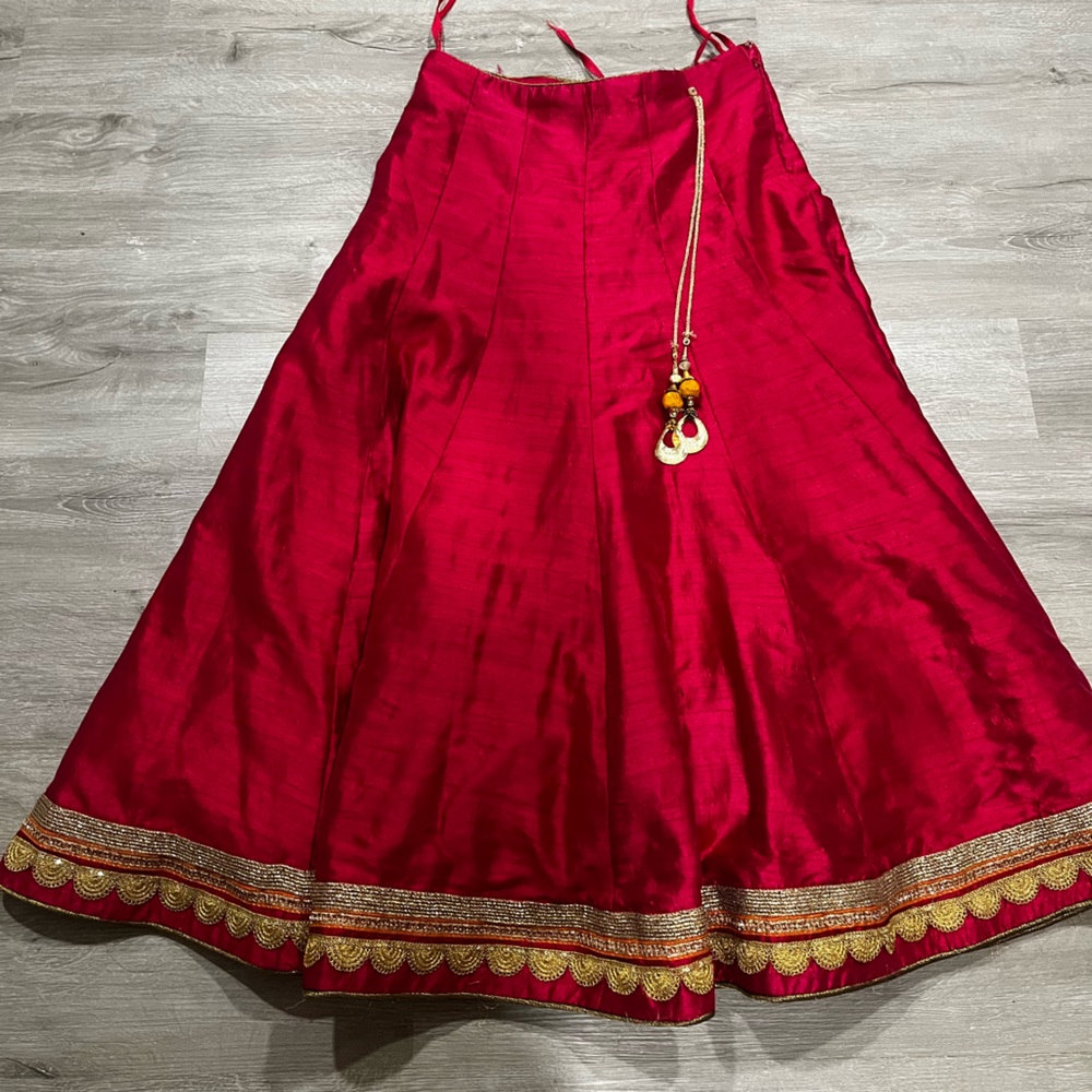 Pure silk lehenga skirt for sale..new not worn